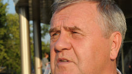 Владимир КРИКУНОВ не хочет долго сидеть без дела.