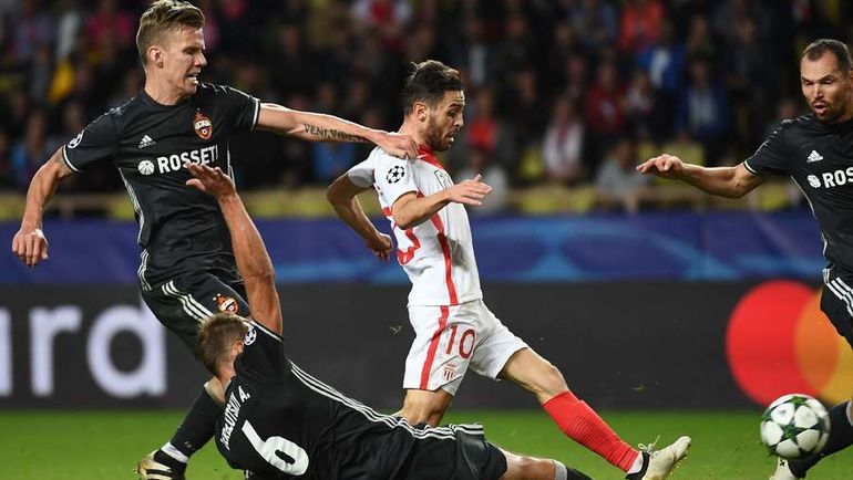 Несмотря на поражение, ЦСКА сохраняет шансы на выход из группы. Фото AFP Несмотря на поражение, ЦСКА сохраняет шансы на выход из группы. Фото AFP