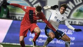 "Енисей" вновь отбирает очки у "Динамо"