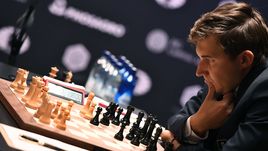 Эмиль Сутовский: "Карякин мог бы претендовать на место Игнашевича или одного из Березуцких"