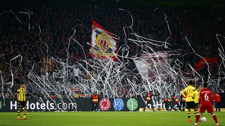 Перфоманс дортмундцев. Фото REUTERS Перфоманс дортмундцев. Фото REUTERS