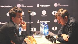 Понедельник. Нью-Йорк. Магнус КАРЛСЕН и Сергей КАРЯКИН.