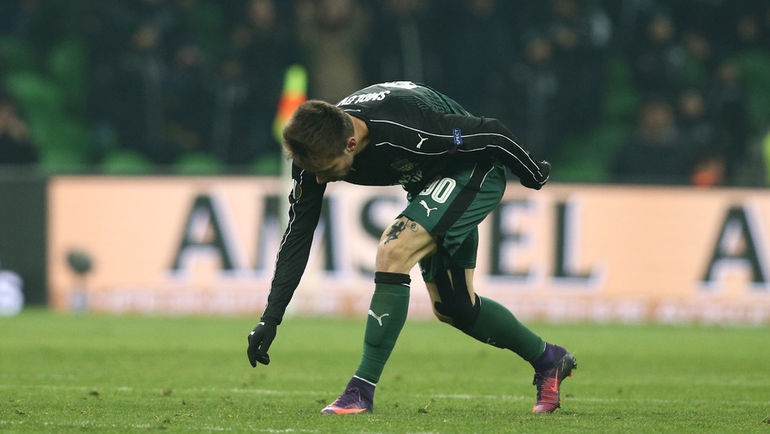 Федор СМОЛОВ чаще забивает на родном поле. Фото Виталий ТИМКИВ Федор СМОЛОВ чаще забивает на родном поле. Фото Виталий ТИМКИВ