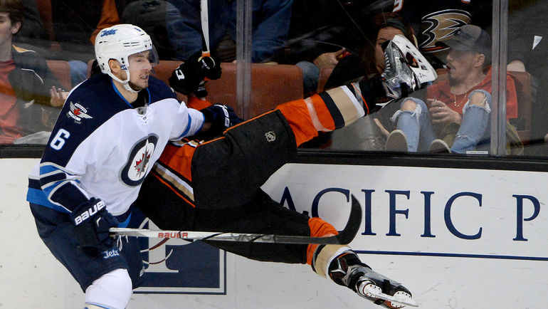 Александр БУРМИСТРОВ (6). Фото Jayne Kamin-Oncea-USA TODAY Sports Александр БУРМИСТРОВ (6). Фото Jayne Kamin-Oncea-USA TODAY Sports