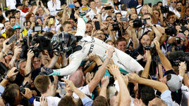 Сегодня. Абу-Даби. Триумф Нико РОСБЕРГА.