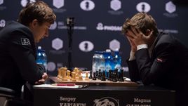 "12-я партия - игра жизни не только Карякина, но и Карлсена"