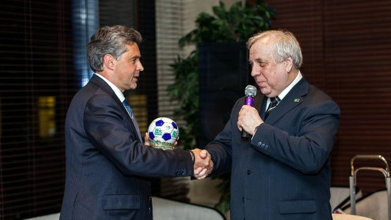 Андрей БУДОГОССКИЙ (справа) и Алексей НИКОЛАЕВ. Андрей БУДОГОССКИЙ (справа) и Алексей НИКОЛАЕВ.