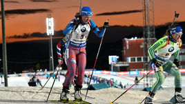 Воскресенье. Эстерсунд. Ольга ПОДЧУФАРОВА на первом этапе смешанной эстафеты.