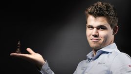 Магнус КАРЛСЕН.