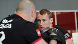 Среда. Москва. Эдуард ТРОЯНОВСКИЙ.