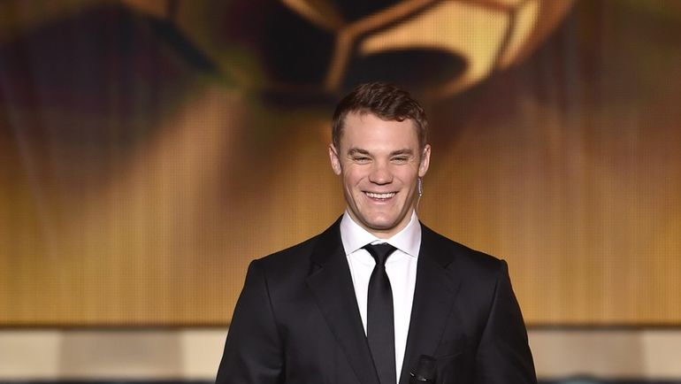 Мануэль НОЙЕР не смог стать вторым вратарем, получившим эту награду. Фото AFP Мануэль НОЙЕР не смог стать вторым вратарем, получившим эту награду. Фото AFP