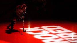 Прямые трансляции главных матчей регулярного чемпионата НХЛ.