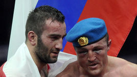 Вчера. Москва. Денис ЛЕБЕДЕВ (справа) и Мурат ГАССИЕВ.