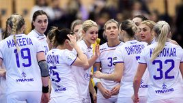 Сегодня. Хельсинборг. Россия - Хорватия - 32:26. Россиянки празднуют первую победу на чемпионате Европы.