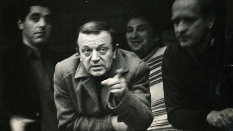 Анатолий РОМАШИН на тренерском мостике сборной Маяковки. Анатолий РОМАШИН на тренерском мостике сборной Маяковки.