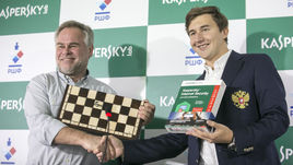 Касперский поддержал Карякина