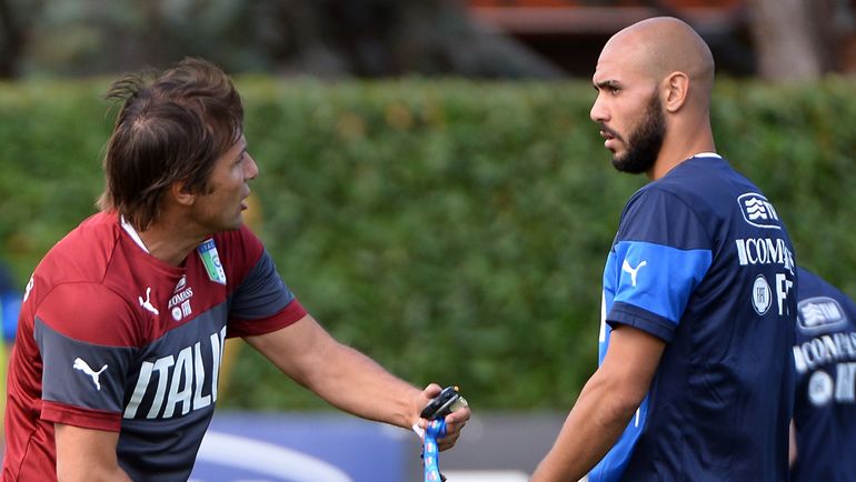 Антонио КОНТЕ и Симоне ДЗАДЗА. Фото AFP Антонио КОНТЕ и Симоне ДЗАДЗА. Фото AFP