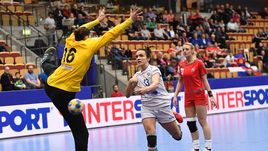 Сегодня. Хельсинборг. Чехия - Россия - 24:26. В атаке Анна ВЯХИРЕВА.