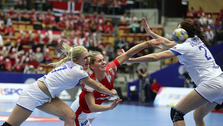 Хельсинборг. Чемпионат Европы. Дания - Россия - 26:26. Фото swe2016.ehf-euro.com Хельсинборг. Чемпионат Европы. Дания - Россия - 26:26. Фото swe2016.ehf-euro.com