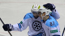 Максим ШАЛУНОВ (№87).