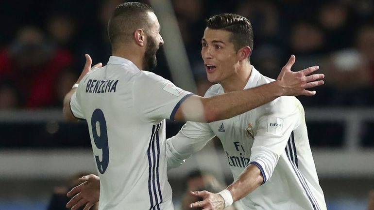 Карим БЕНЗЕМА (слева) открыл счет в этом поединке. Фото AFP Карим БЕНЗЕМА (слева) открыл счет в этом поединке. Фото AFP