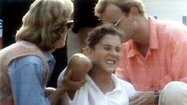 Ножевое ранение.  От Селеш до Квитовой