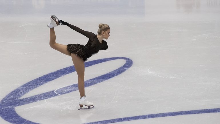 Елена РАДИОНОВА. Фото Ксения НУРТДИНОВА Елена РАДИОНОВА. Фото Ксения НУРТДИНОВА