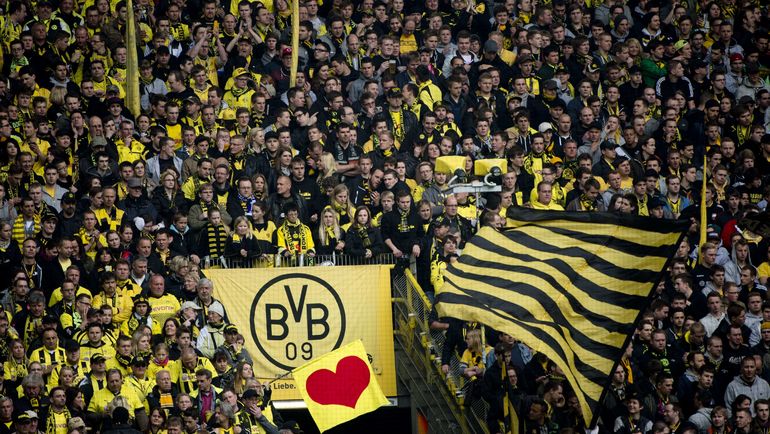 Арена Signal Iduna Park почти всегда забита до отказа. Фото AFP Арена Signal Iduna Park почти всегда забита до отказа. Фото AFP
