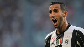 "Спартак" ищет защитников,  Витсель не уедет до лета