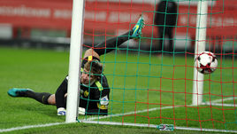 "Получается, "Зенит" Беленова не захотел покупать даже со скидкой на распродаже?"