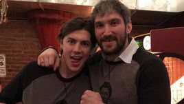 Зарядка Шараповой,  Овечкин на дне рождения.  Инстаграм за неделю