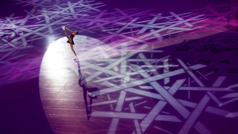 Выступает Евгения МЕДВЕДЕВА. Фото AFP Выступает Евгения МЕДВЕДЕВА. Фото AFP