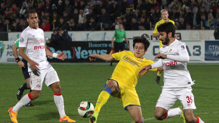 РОМУЛУ (слева) и Сердар ТАСКИ (справа). Фото Владимир ПОТЕРЯХИН РОМУЛУ (слева) и Сердар ТАСКИ (справа). Фото Владимир ПОТЕРЯХИН