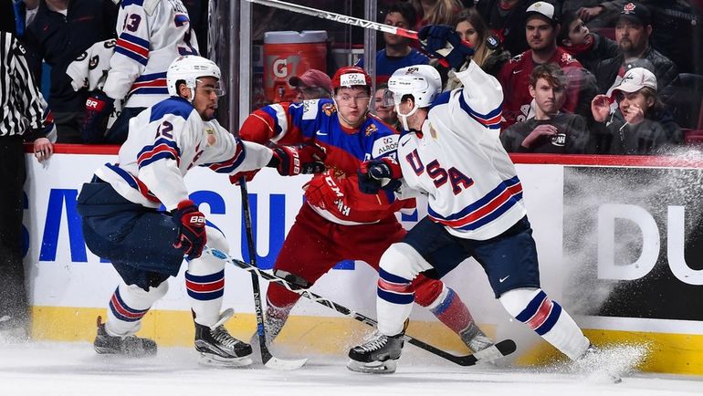 Сегодня. Монреаль. США – Россия – 4:3 Б. Кирилл КАПРИЗОВ (в центре). Фото AFP Сегодня. Монреаль. США – Россия – 4:3 Б. Кирилл КАПРИЗОВ (в центре). Фото AFP