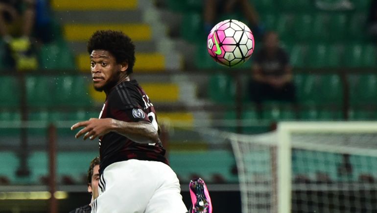 ЛУИЗ АДРИАНУ. Фото AFP ЛУИЗ АДРИАНУ. Фото AFP