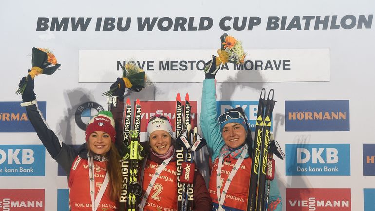 Доротея ВИРЕР, Анаис ШЕВАЛЬЕ и Татьяна АКИМОВА (слева направо). Фото AFP Доротея ВИРЕР, Анаис ШЕВАЛЬЕ и Татьяна АКИМОВА (слева направо). Фото AFP
