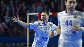 Понедельник. Нант. Россия - Польша - 24:20. Дмитрий КОВАЛЕВ празднует взятие ворот соперника.