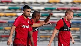 Александр САМЕДОВ, ФЕРНАНДУ и Евгений МАКЕЕВ.