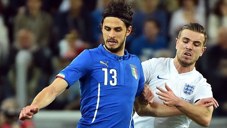 Андреа РАННОКИА (слева) в матче против сборной Англии. Фото AFP Андреа РАННОКИА (слева) в матче против сборной Англии. Фото AFP