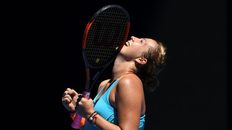 Воскресенье. Мельбурн. Анастасия ПАВЛЮЧЕНКОВА побеждает Светлану Кузнецову. Фото AFP Воскресенье. Мельбурн. Анастасия ПАВЛЮЧЕНКОВА побеждает Светлану Кузнецову. Фото AFP