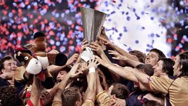 ЦСКА и "Зенит" принесли России два Кубка УЕФА. А сколько клубов начнут борьбу за трофеи при новом формате еврокубков?