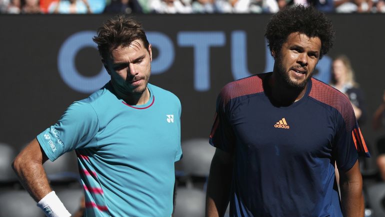 Вторник. Мельбурн. Стэн ВАВРИНКА (слева) и Жо-Уилфрид ТСОНГА. Фото AFP Вторник. Мельбурн. Стэн ВАВРИНКА (слева) и Жо-Уилфрид ТСОНГА. Фото AFP