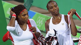 Серена УИЛЬЯМС (слева) и Винус УИЛЬЯМС.