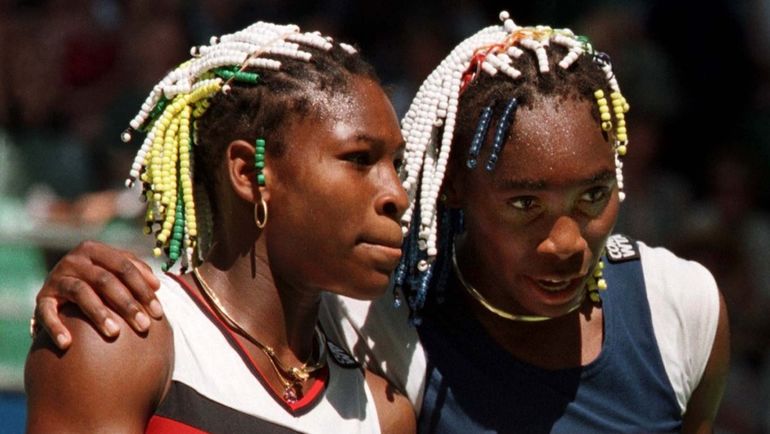 Серена (слева) и Винус УИЛЬЯМС. Фото REUTERS Серена (слева) и Винус УИЛЬЯМС. Фото REUTERS