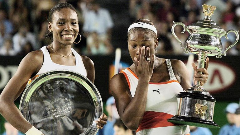 2003 год. Винус (слева) и Серена УИЛЬЯМС. Фото AFP 2003 год. Винус (слева) и Серена УИЛЬЯМС. Фото AFP