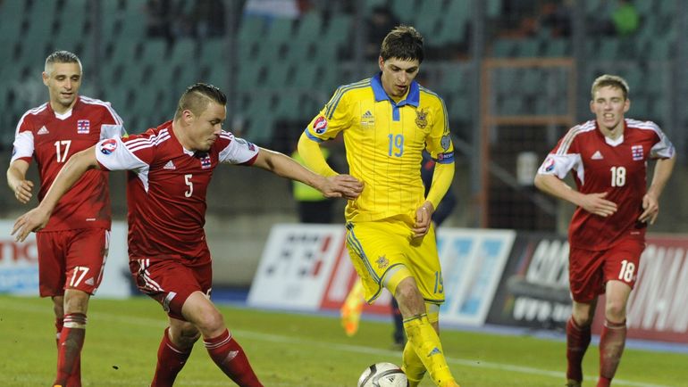 Филип БУДКОВСКИЙ (в центре). Фото REUTERS Филип БУДКОВСКИЙ (в центре). Фото REUTERS