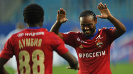 ВАГНЕР ЛАВ (справа) и Сейду ДУМБЬЯ.