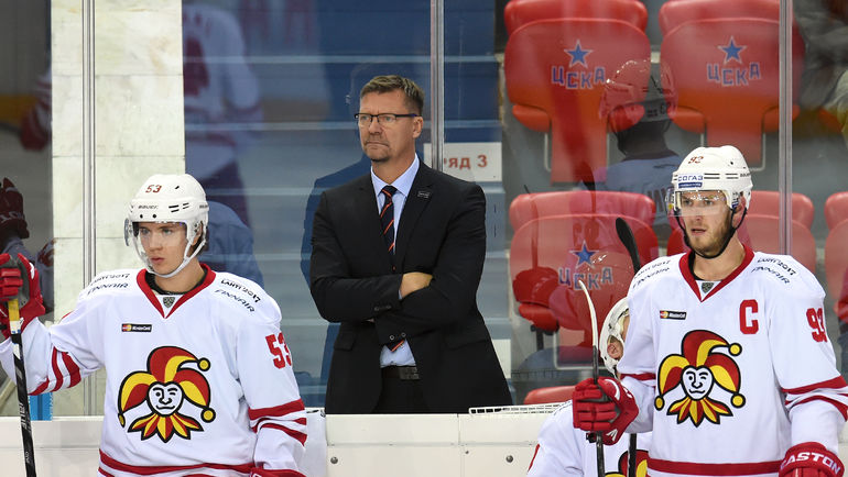 Регин ПЕТЕР, Юкка ЯЛОНЕН, Гюмер ФРАНК. Фото photo.khl.ru Регин ПЕТЕР, Юкка ЯЛОНЕН, Гюмер ФРАНК. Фото photo.khl.ru