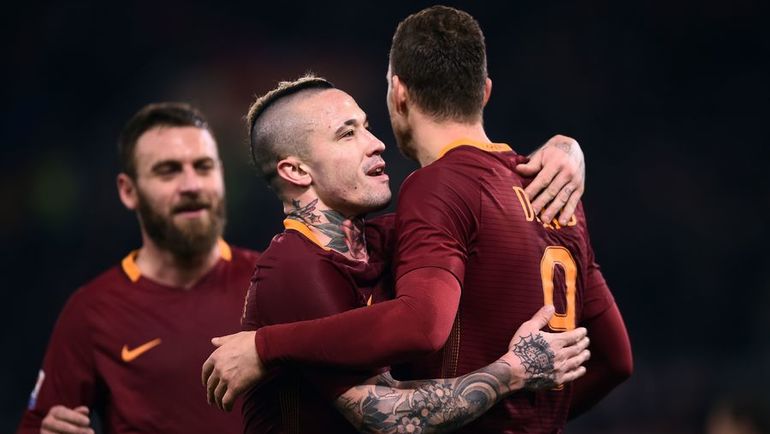 Даниэле ДЕ РОССИ, Раджа НАИНГГОЛАН и Эдин ДЖЕКО - главные лидеры римлян. Фото AFP Даниэле ДЕ РОССИ, Раджа НАИНГГОЛАН и Эдин ДЖЕКО - главные лидеры римлян. Фото AFP