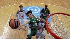УНИКС дал бой "Реалу", но не помог ЦСКА